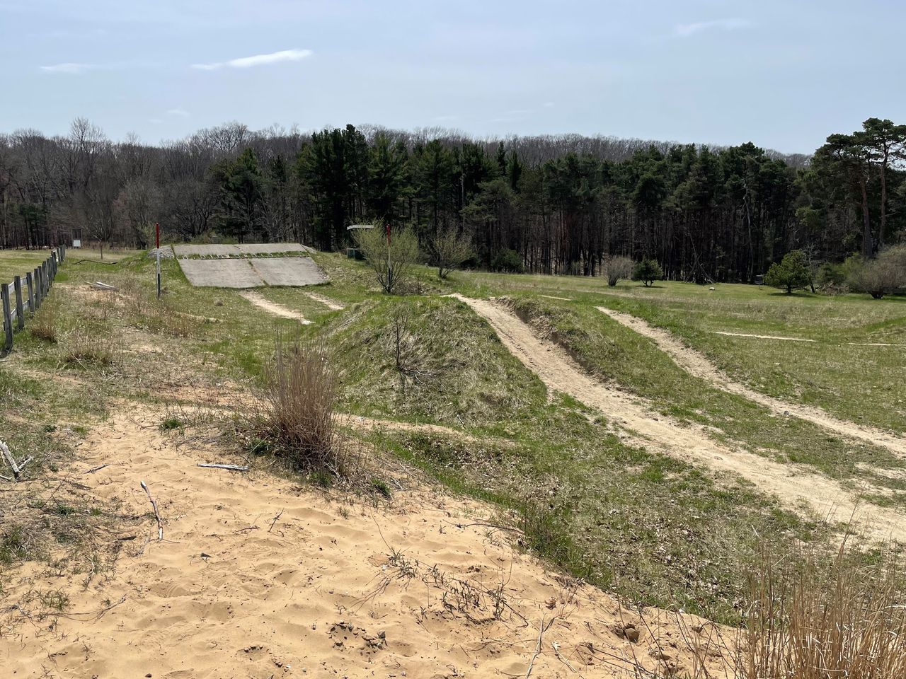 Volunteers turning dormant BMX track near Lake Michigan into unique bike track