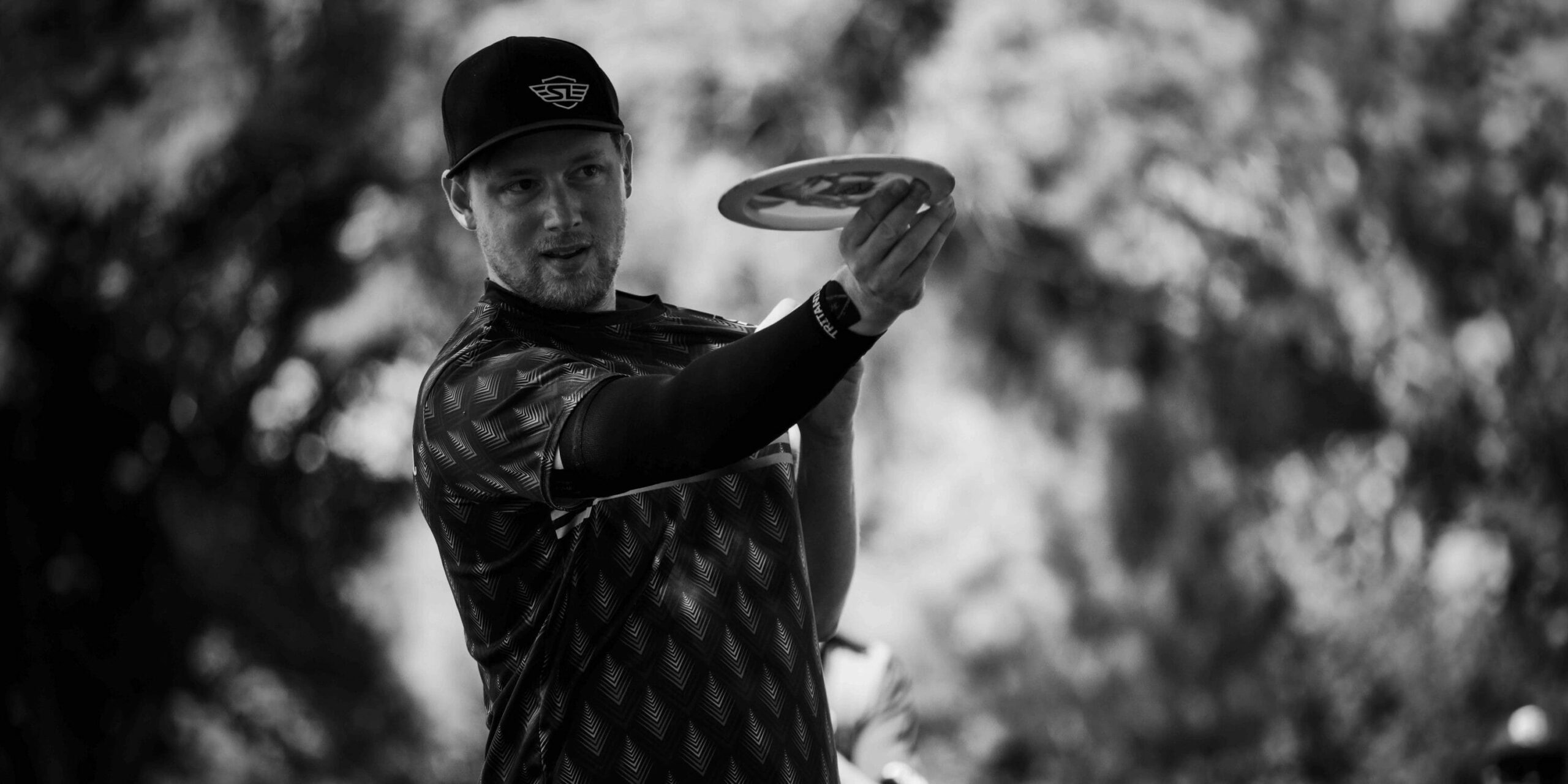 Lizotte Continues Return to Form, Grabs Lead at OTB