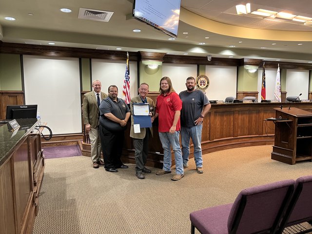 Dawsonville City Council holds special recognitions for employees, volunteers