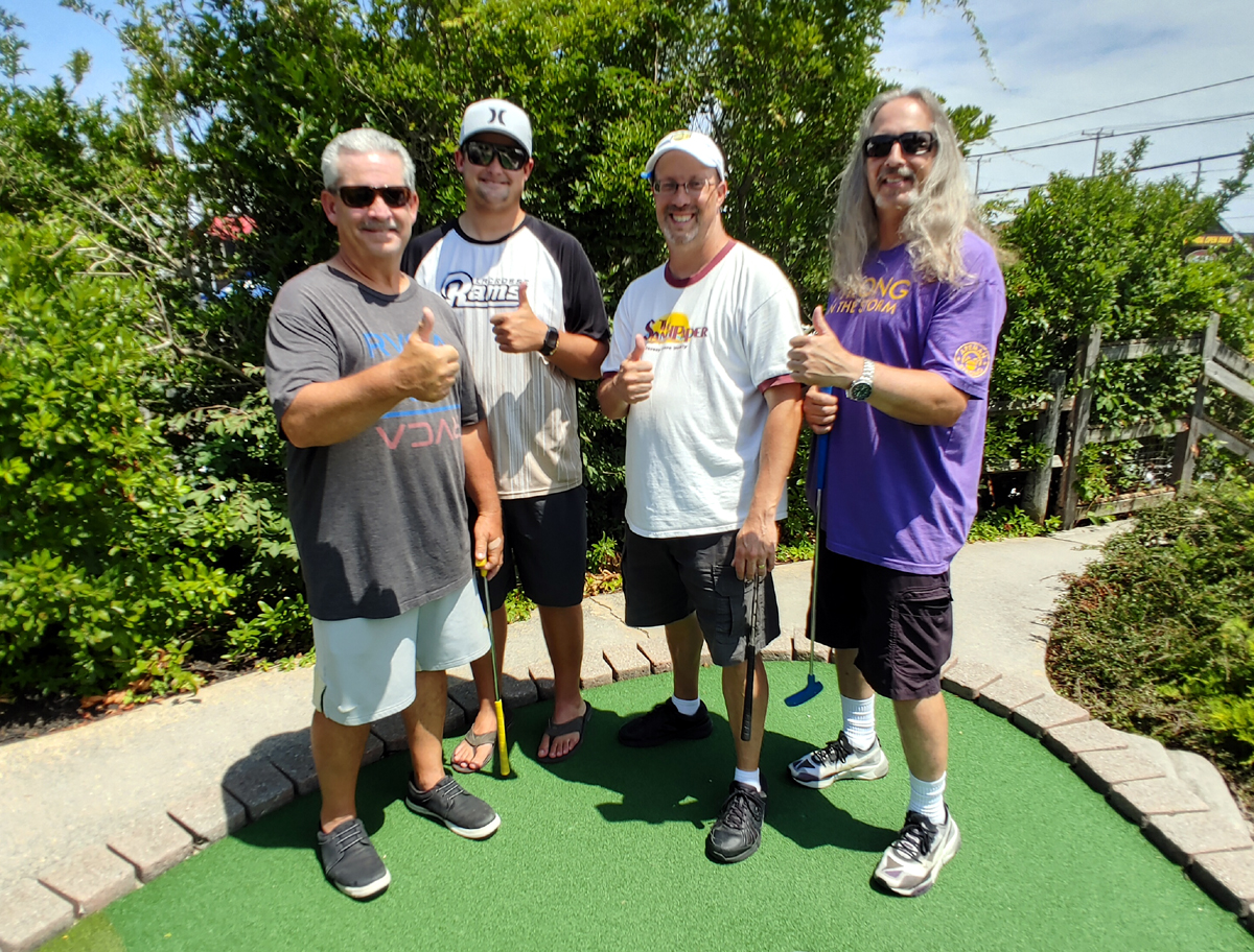 Lovas Goes for Distraction Tactics, Brings Pair of Gab Specialists to Face Biggy