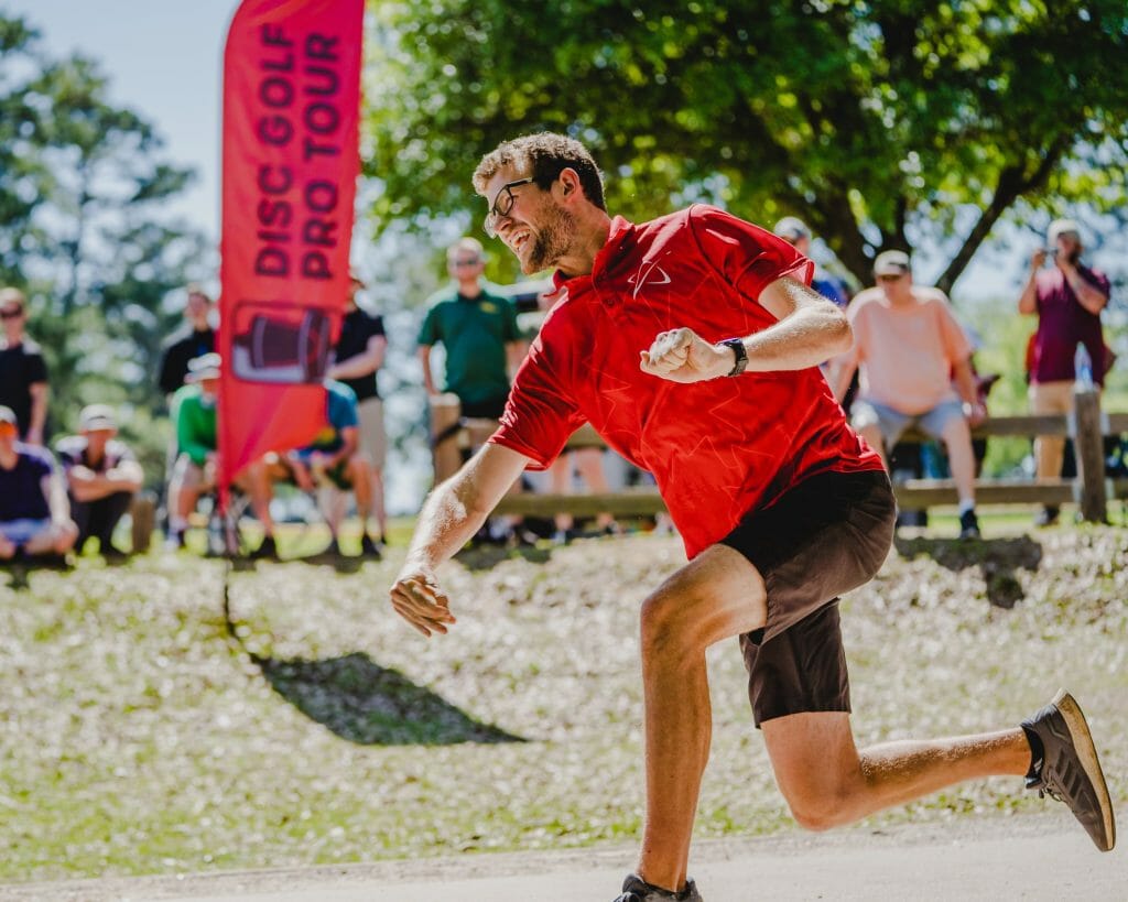 Thomas Gilbert Signs with Thought Space Athletics on Two-Year Deal