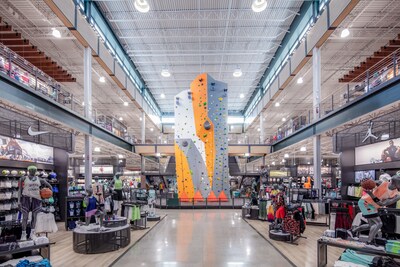DICK'S Sporting Goods Reports Fourth Quarter and Full Year Results