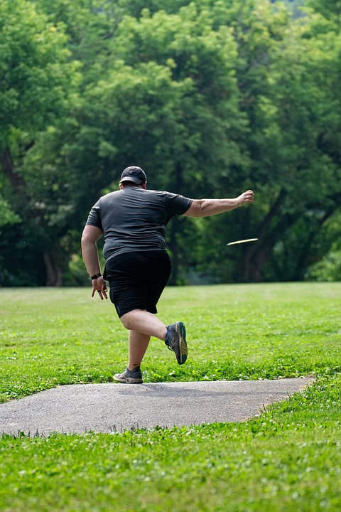 Albion Tennis Coach Alex Dowley All in on Disc Golf, Hopes to Start Team – The Albion College Pleiad Online