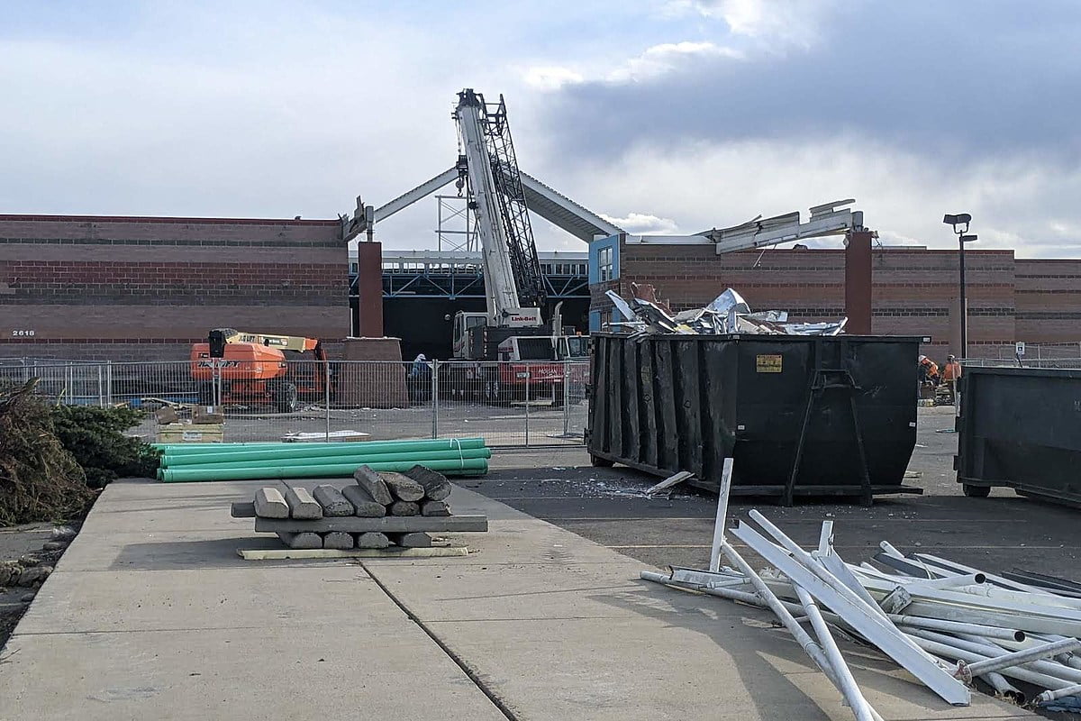 attachment PXL 20220316 231759212