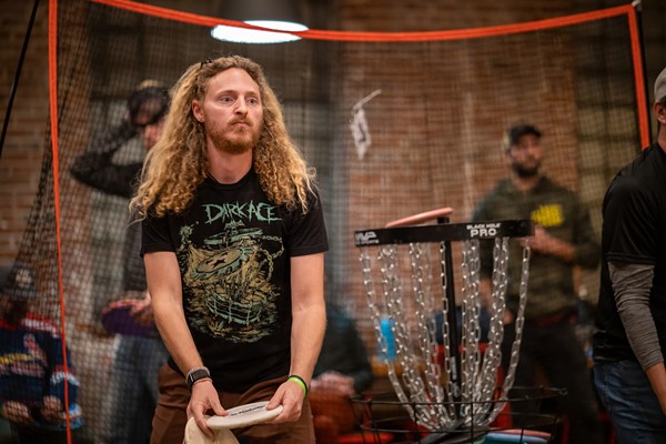 dark ace putting 165 25