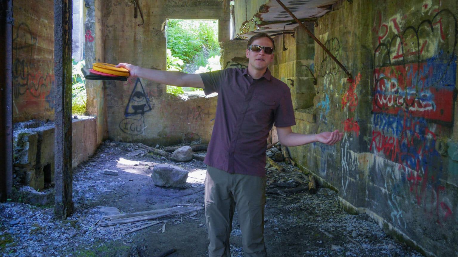 P3280687 aspect ratio 16 9